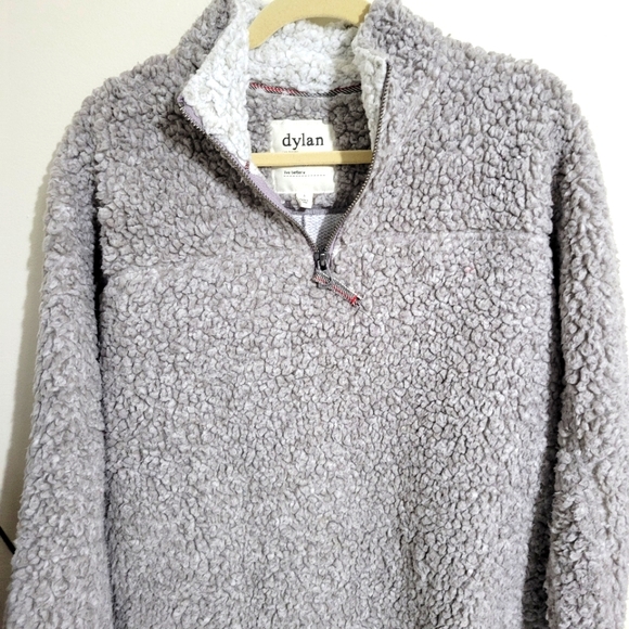 DYLAN faux fur pullover. Large - Picture 8 of 8